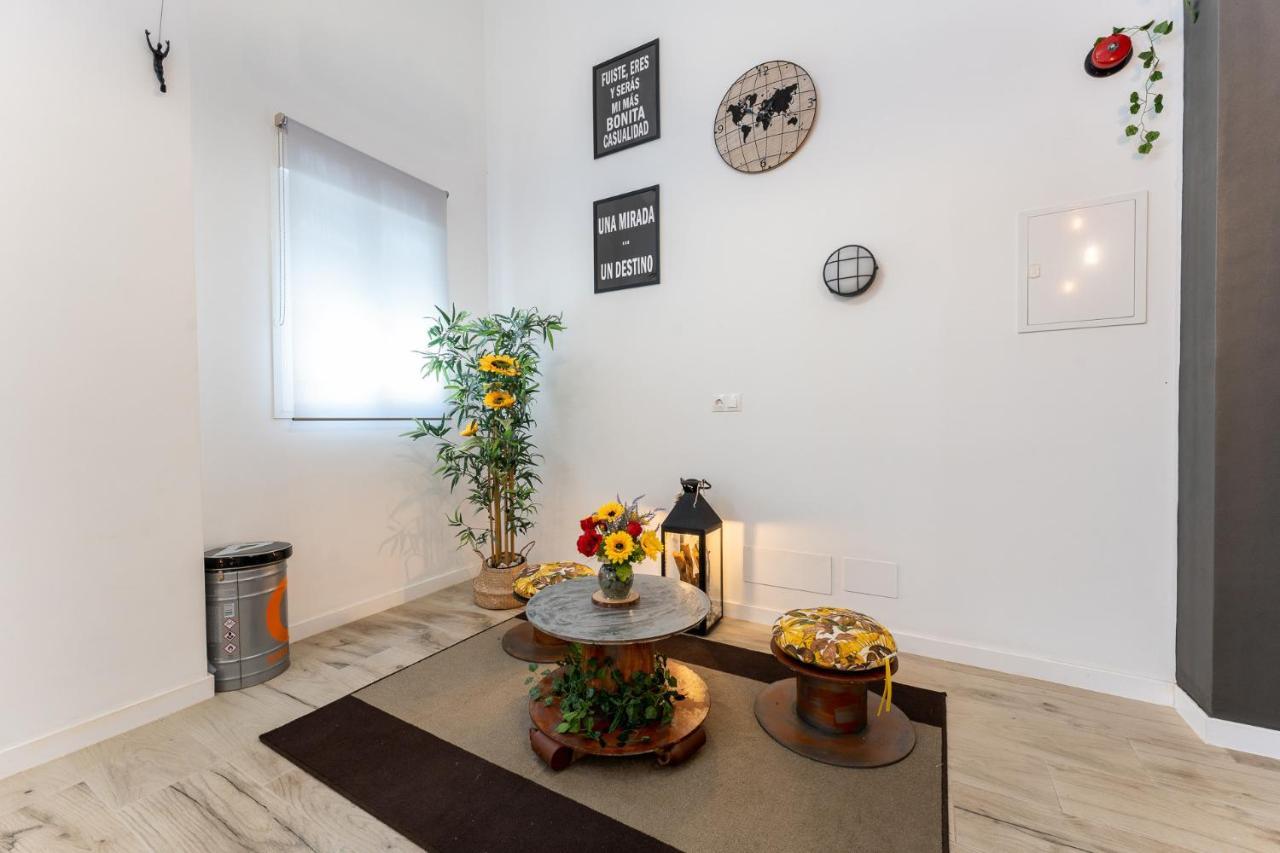 Malagasuite Huelin Urban Estudio Bagian luar foto